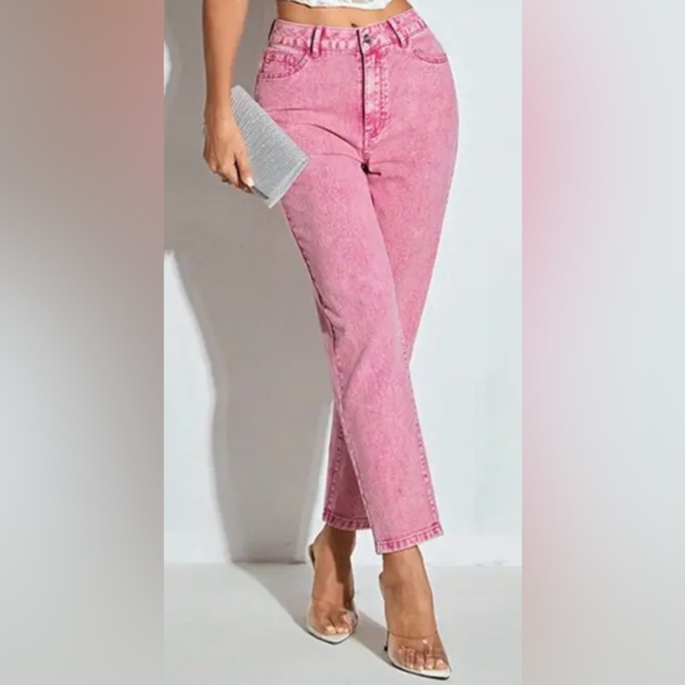 Pink Wash Straight Denim Mom Jeans | 30” Waist | 29” Inseam | NWT - Picture 4 of 7